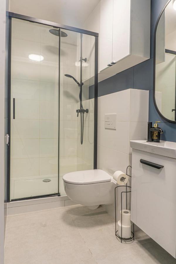 Batorego 18 - Blue - 450M Stacja Metra Pola Mokotowskie, 800M Biblioteka Narodowa, 20M Piekny Park Pola Mokotowskie, 800M Do Sgh - Wifi - Smart Tv - Good Apartments Varsó Kültér fotó